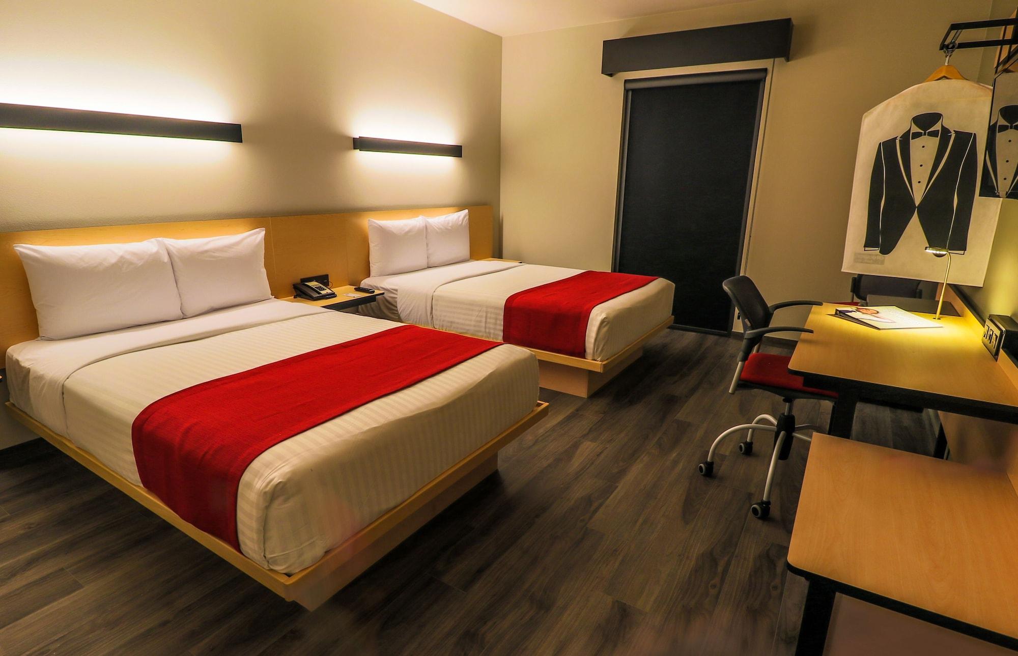 City Express Plus By Marriott Пуерто Валярта Екстериор снимка